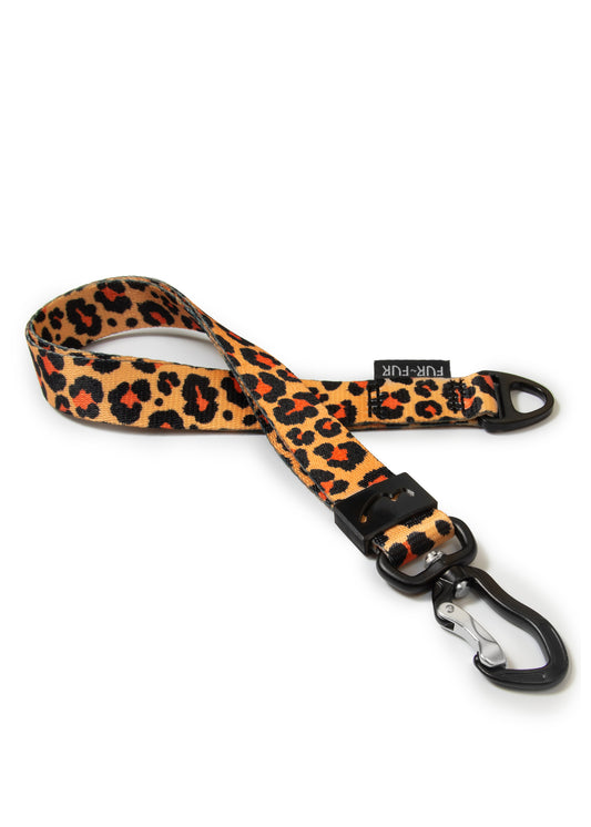 Anti-bite handle for automatic leash - LEOPARD